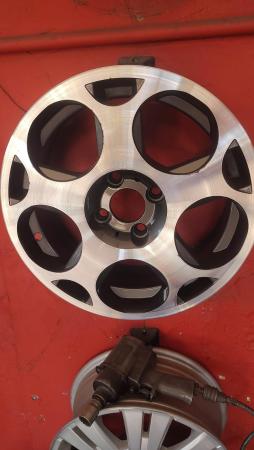 Fox Rodas e Pneus